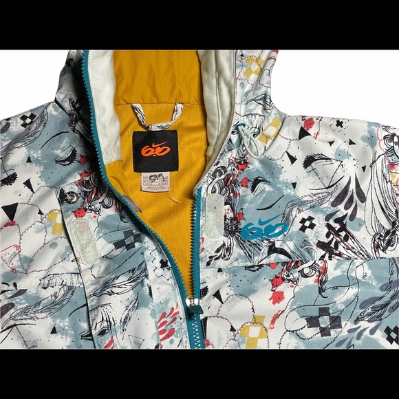Nike 6.0 Womens Ski Jacket Size Medium - Picture 2 of 2